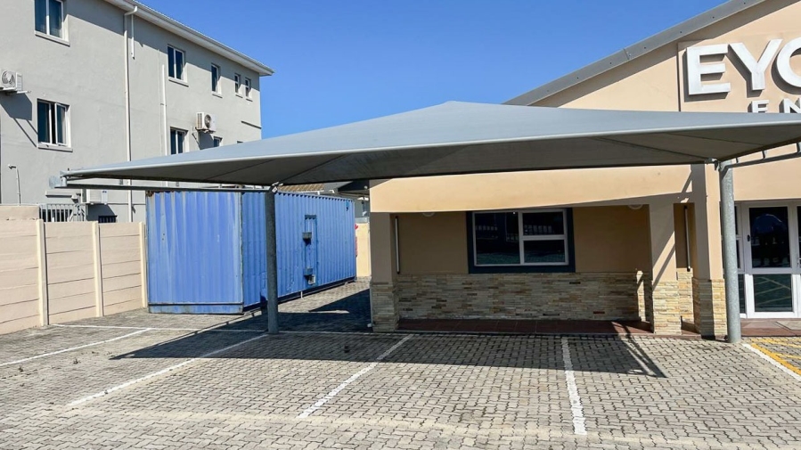 To Let Commercial Property for Rent in Newton Park Eastern Cape
